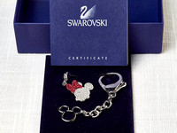Swarovski – Schlüsselanhänger Minnie Mouse, besetzt mit Kristallen, in Originalverpackung